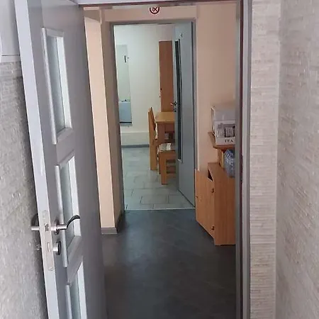 ботеви Apartamento